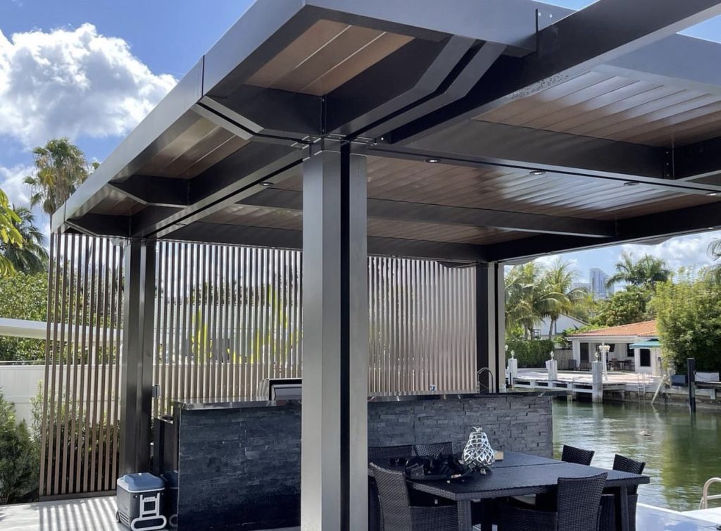 Outdoor pergola