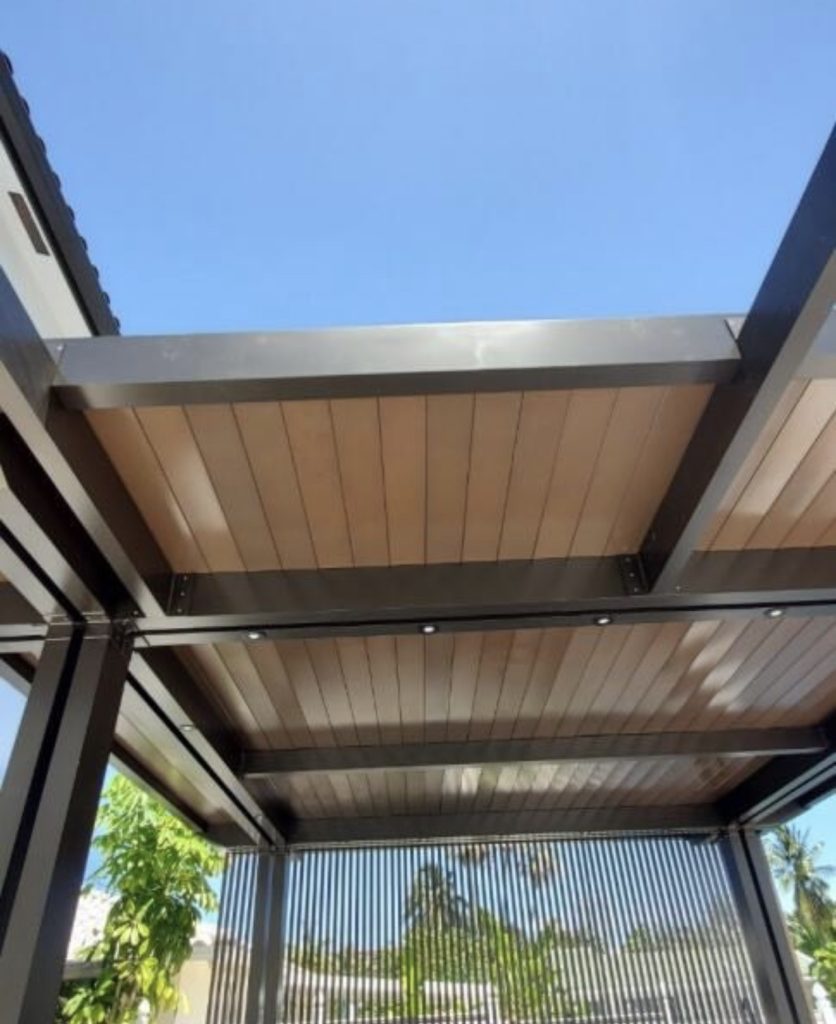 Outdoor pergola